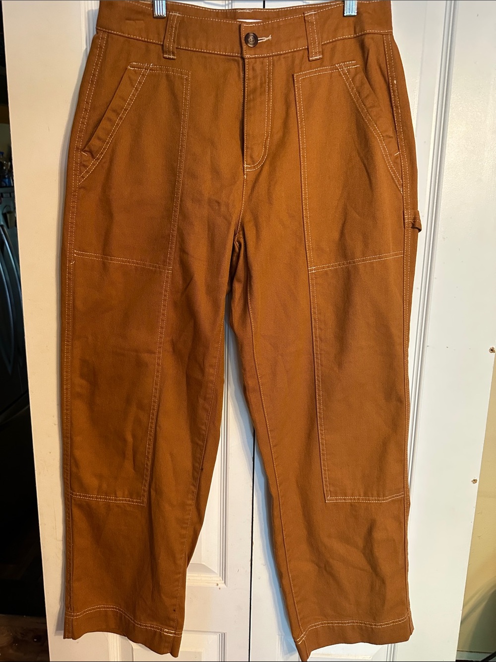 Old Navy Men's Cargo Pants in Caramel Brown